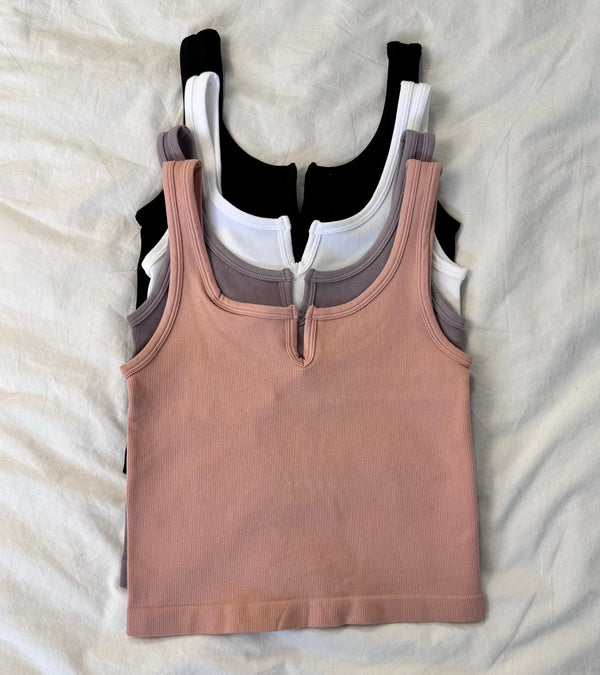 Cropped Tank Center Cut Ribbed